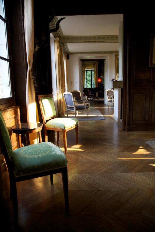 Hostellerie Du Chateau Les Muids La Ferté-Saint-Aubin Eksteriør billede